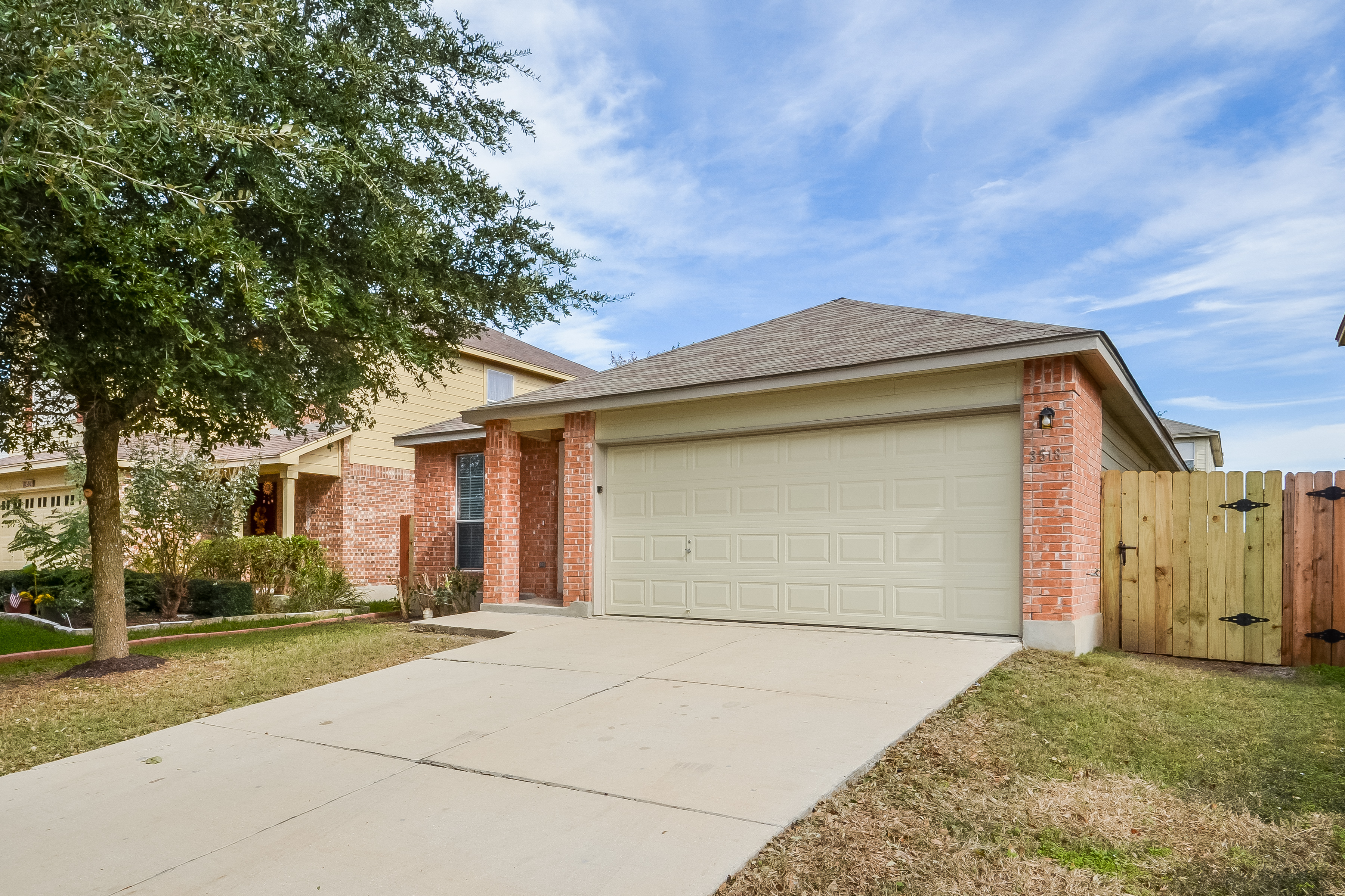 3518 Aranda Fields Converse, TX 78109